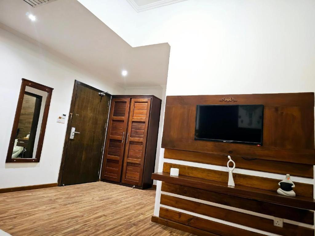 Covanro Sigiriya - Brand New Luxury Hotel Esterno foto