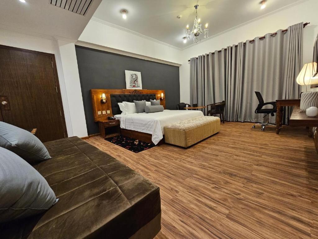 Covanro Sigiriya - Brand New Luxury Hotel Esterno foto