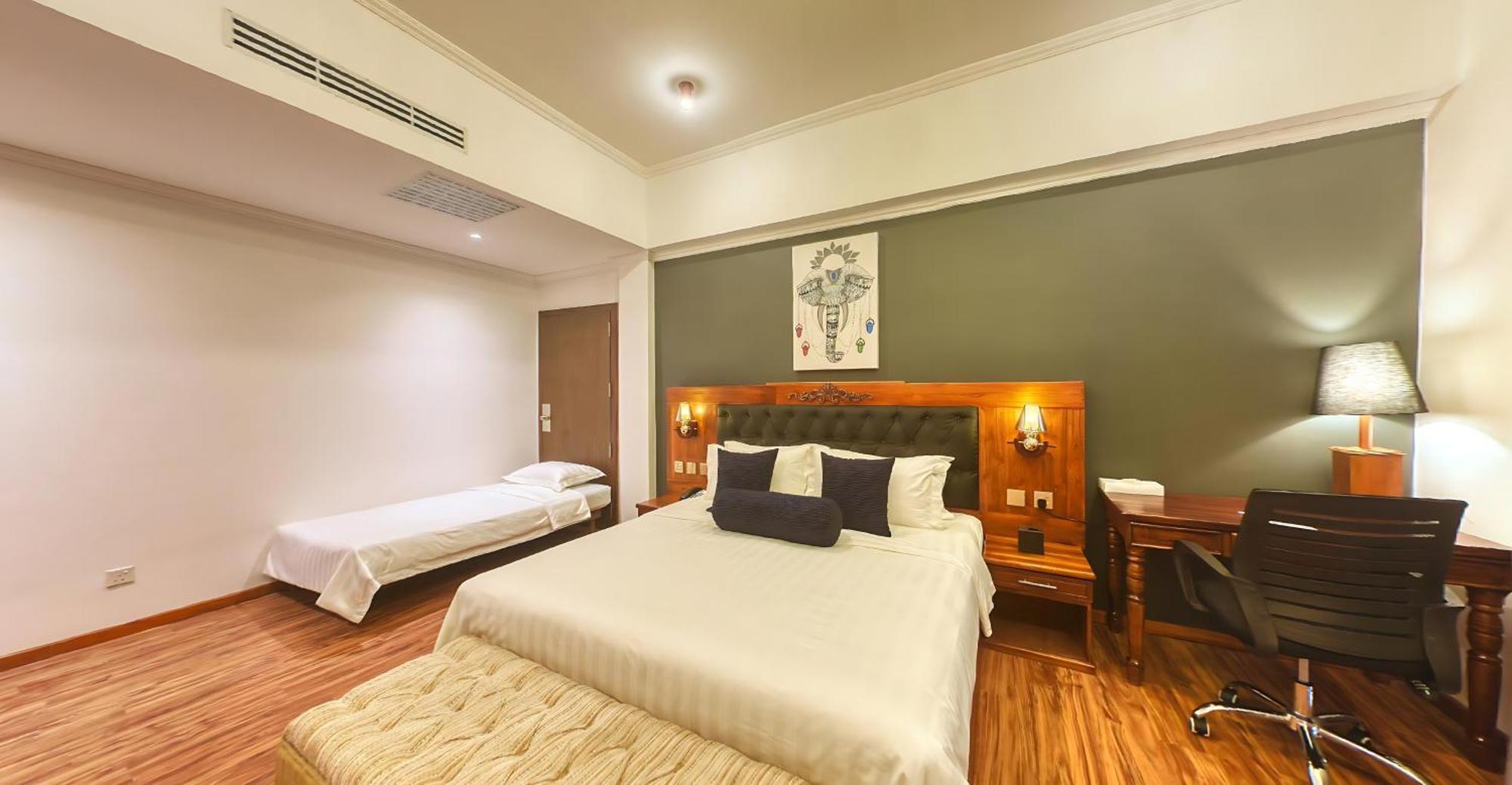 Covanro Sigiriya - Brand New Luxury Hotel Esterno foto