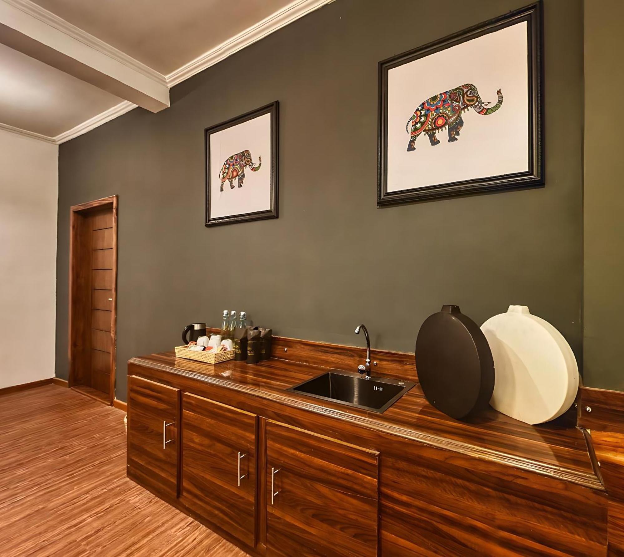 Covanro Sigiriya - Brand New Luxury Hotel Esterno foto